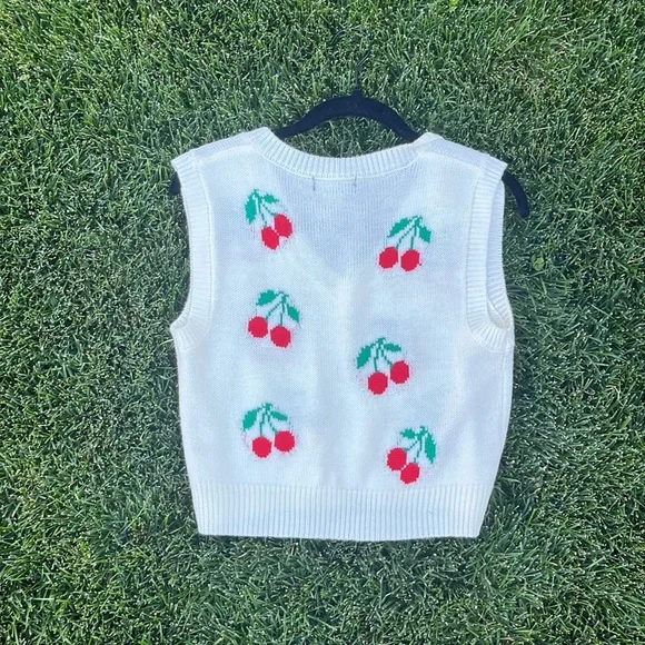 JustPolly New York Small White Cherry Pattern Sweater Vest - Picture 2 of 2